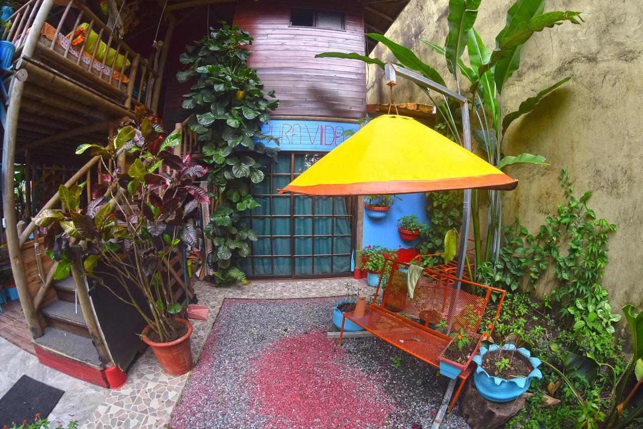 Wood House Hostel La Fortuna Bagian luar foto