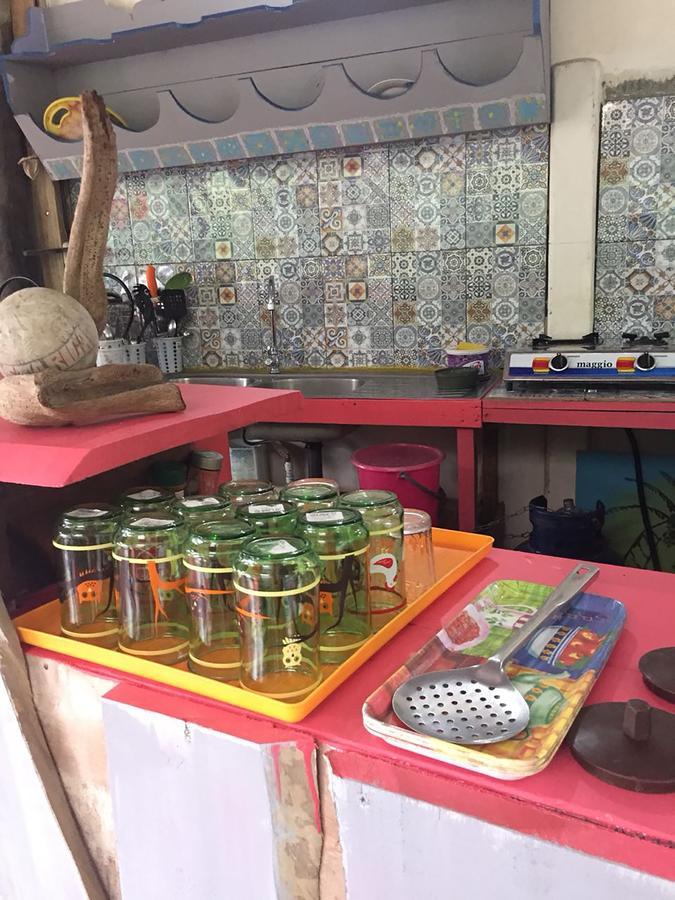 Wood House Hostel La Fortuna Bagian luar foto