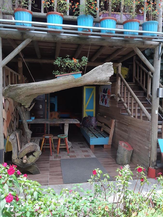 Wood House Hostel La Fortuna Bagian luar foto